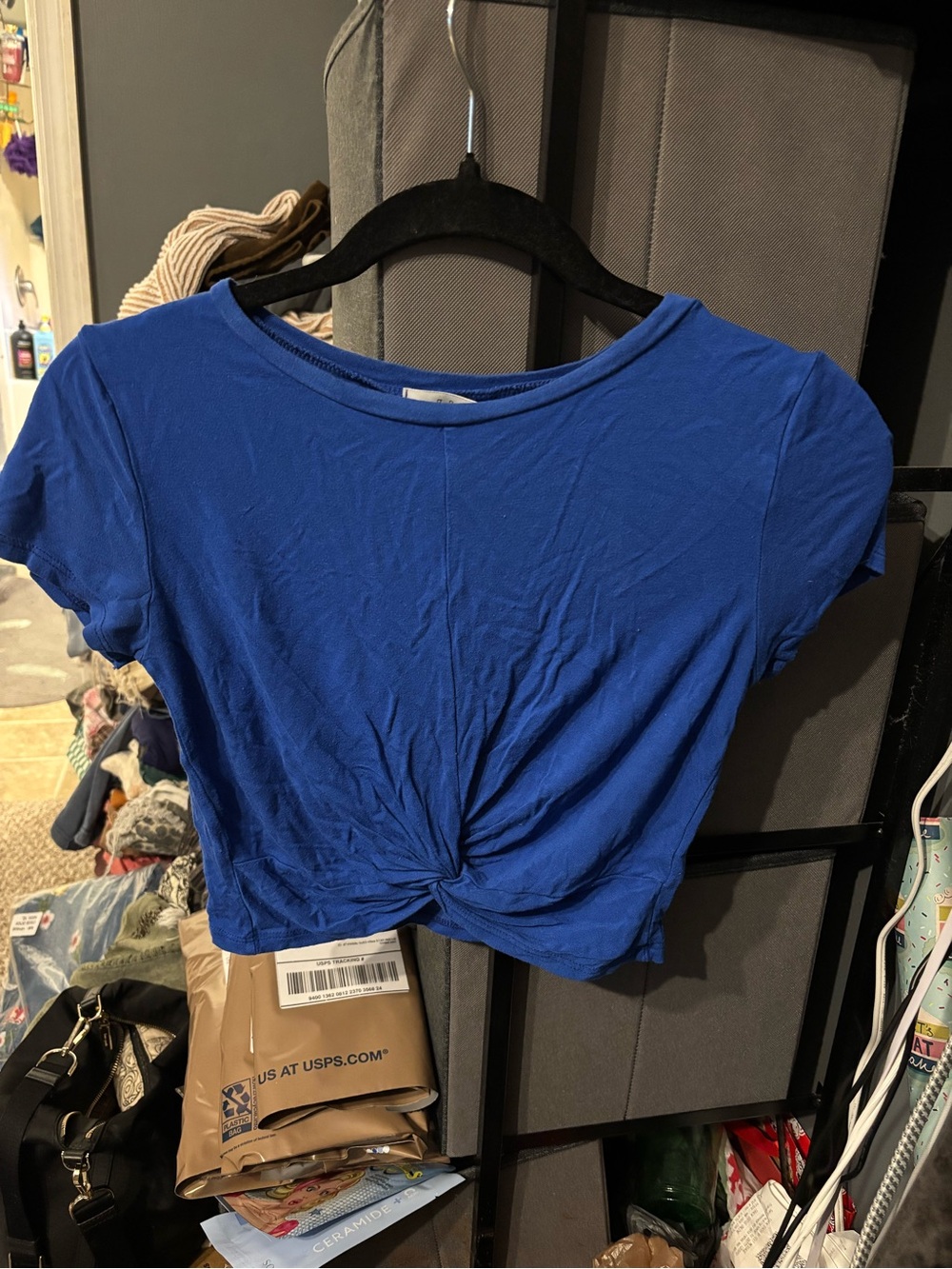 gaze Royal Blue Twist-Front Crop Tee XS